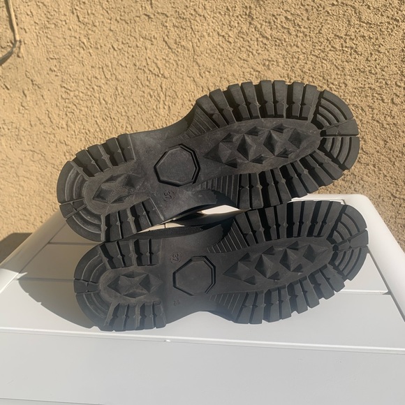 Ted Baker London Lilanna white leather lug sole Chelsea boots 7 ( European 37) - Picture 11 of 15